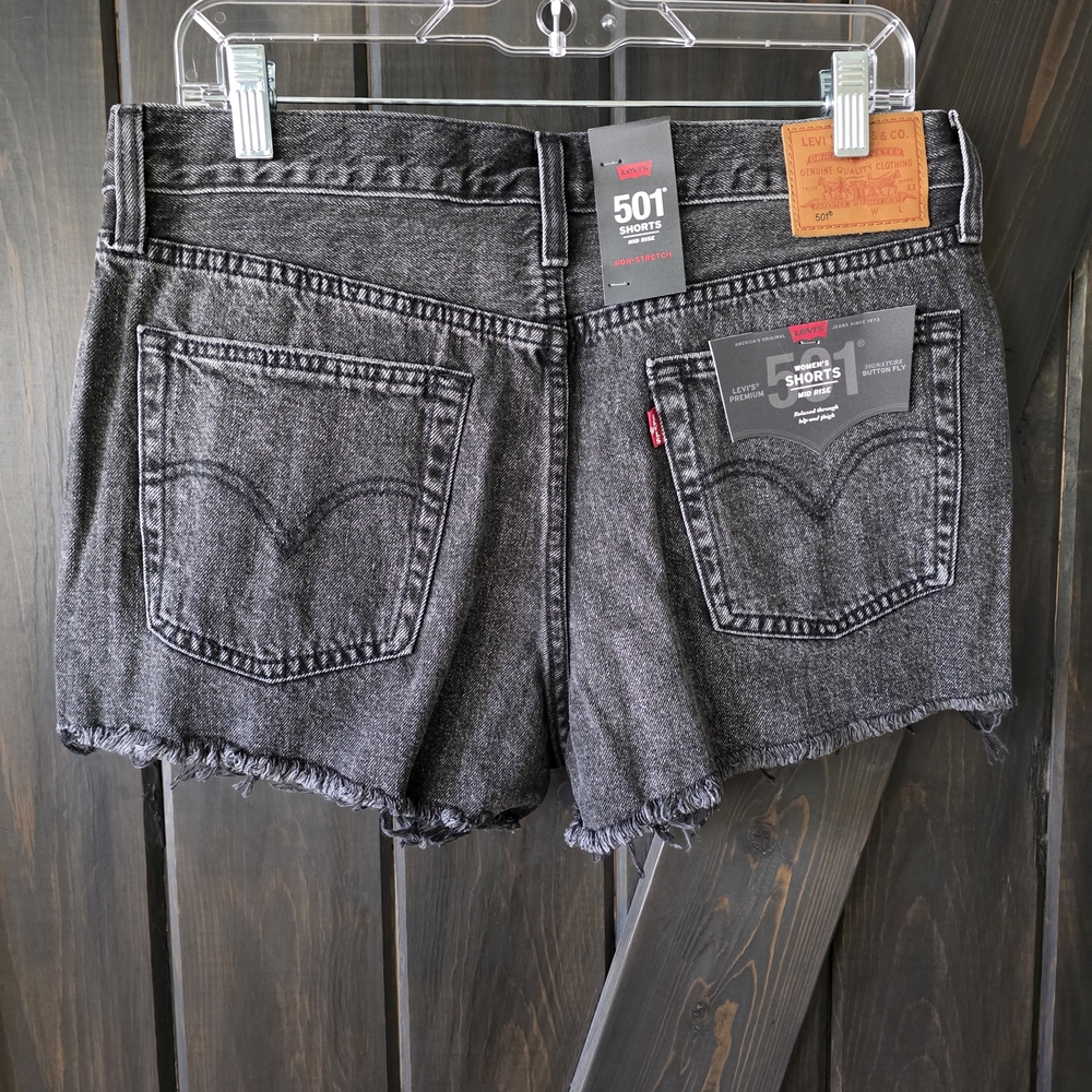 Levi's Black Mid-rise 501 Shorts
